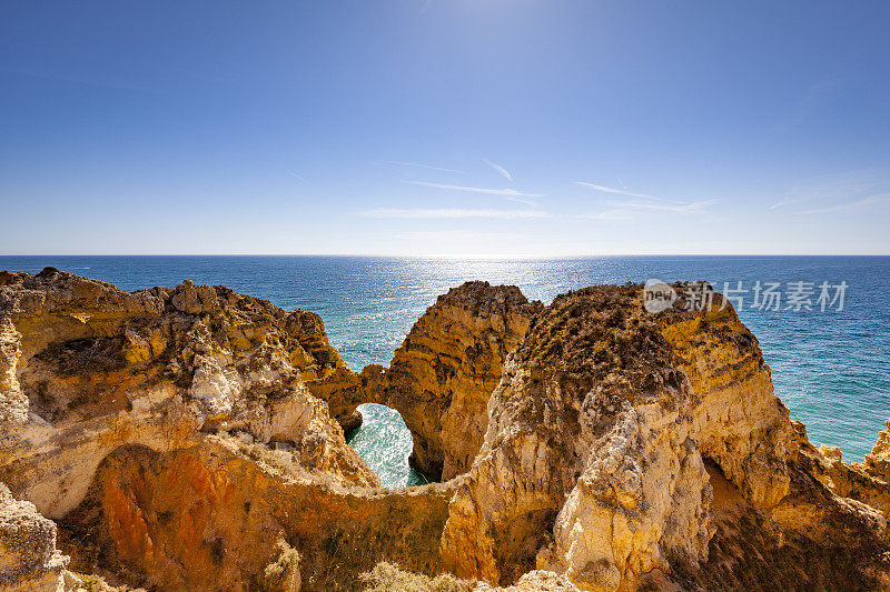 Ponta da piedade拱门，阿尔加维海岸线，葡萄牙